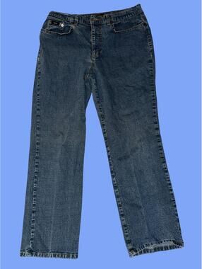 Izod Classic Fit Blue Denim Jeans Size 12